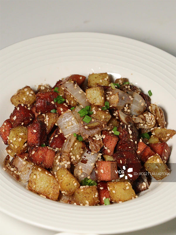孜然土豆火腿图片素材