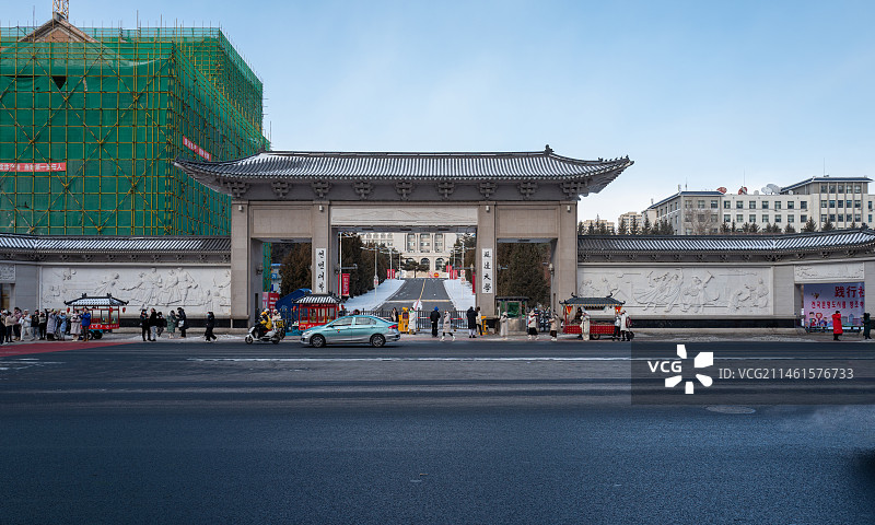 延吉市，延边大学大门图片素材