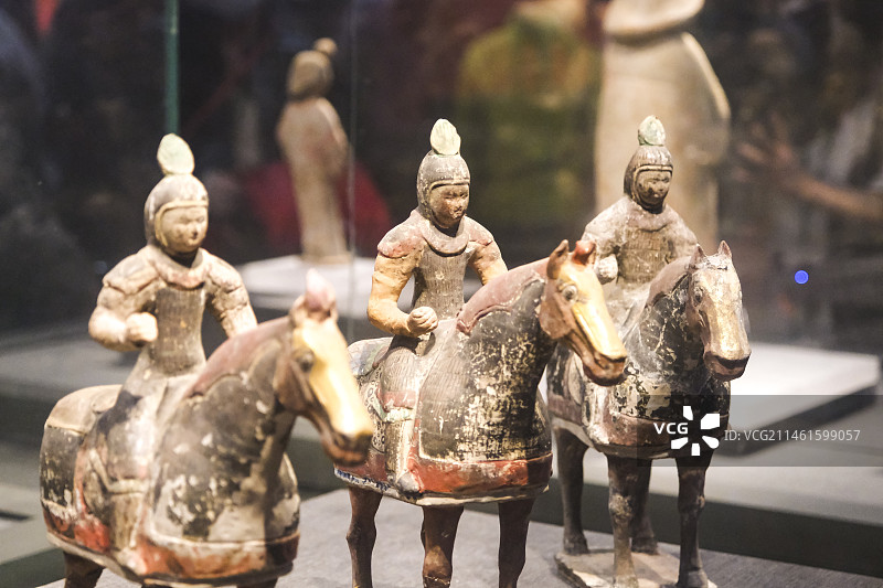 陕西省西安市陕西历史博物馆馆藏珍宝陶器图片素材