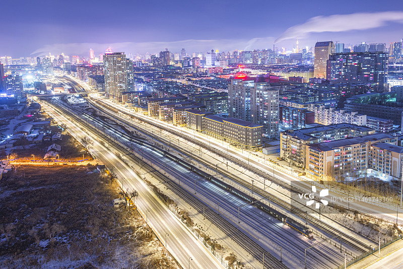 隆冬季节哈尔滨客技站调车作业图片素材