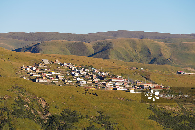 四川省 阿坝藏族羌族自治州 阿坝县 郎依寺观景台图片素材