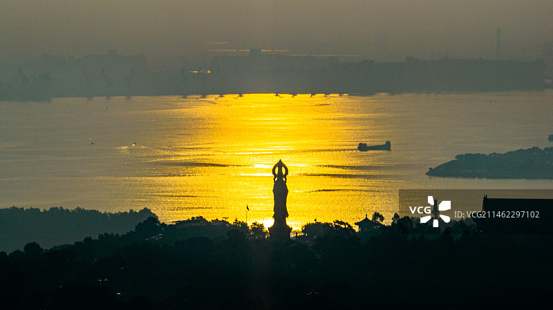 广州番禺莲花山日出图片素材