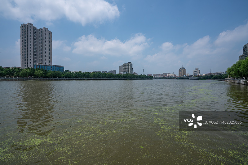 江苏盐城市阜宁县城市射阳河风光图片素材