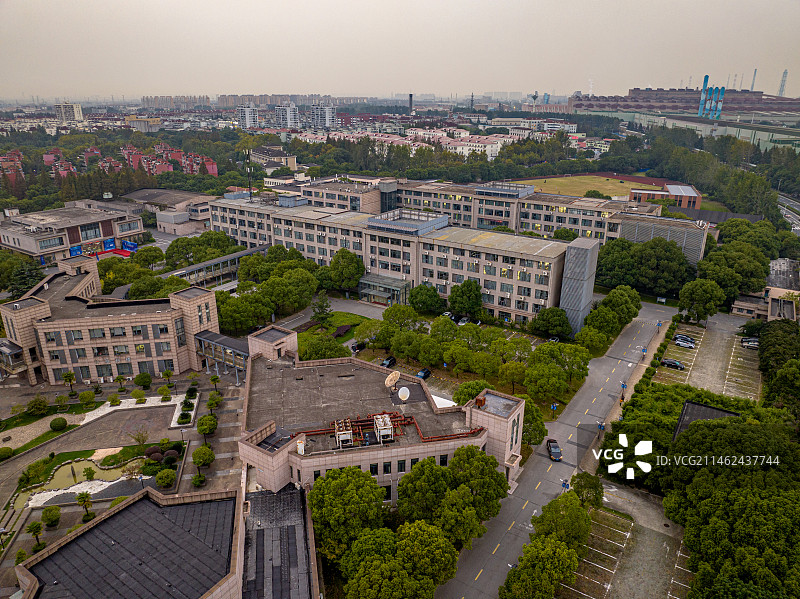 宝钢党校  上海宝山区月浦镇四元路19号图片素材