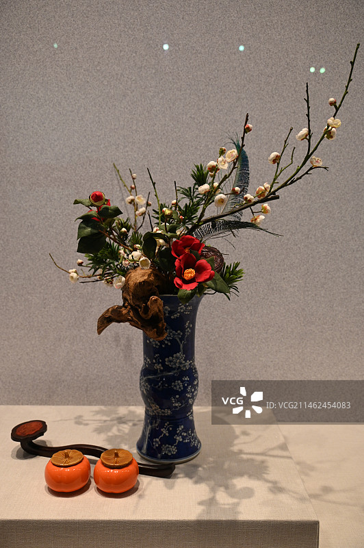 中式四季如意插花盆景图片素材