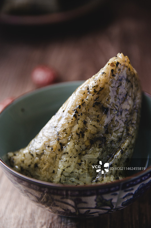 端午节的湛江美食蛤蒌粽图片素材