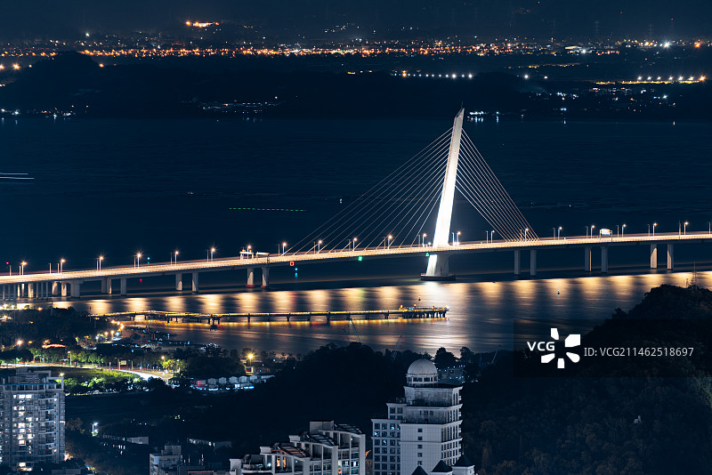 深圳湾跨海大桥夜景图片素材