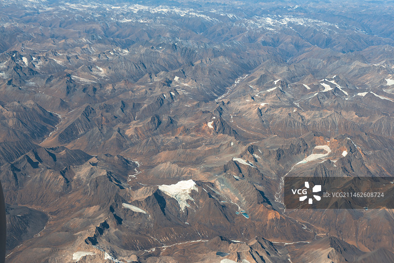 航拍西藏林芝雪山山脉图片素材