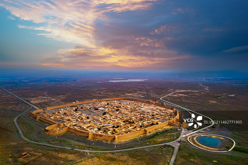甘肃白银景泰县永泰古城鸟瞰图片素材
