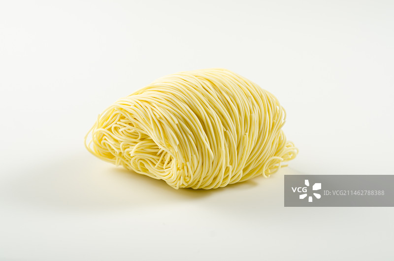 广式传统手工竹升面图片素材