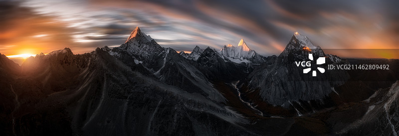 亚丁三怙主图片素材