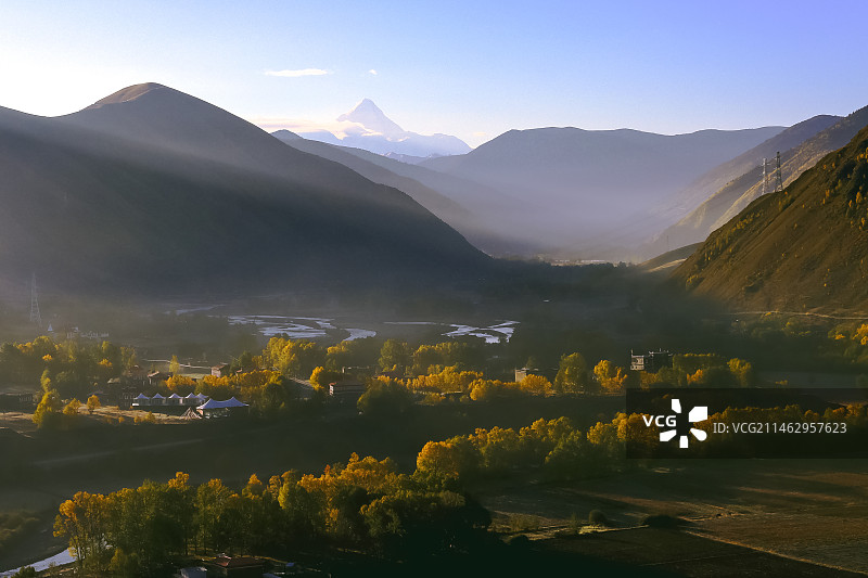 初秋新都桥风光图片素材