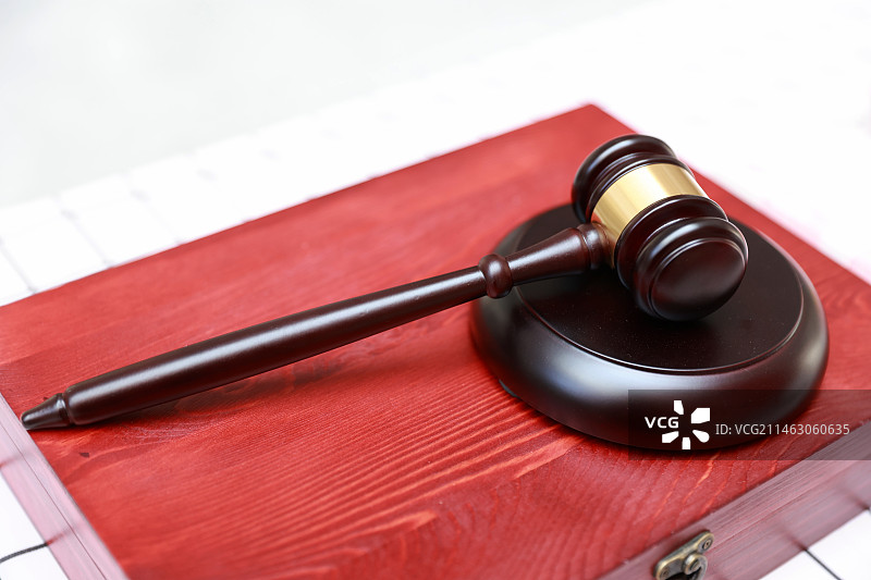 拍卖槌 法锤图片素材