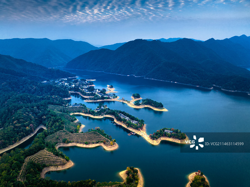 黄山太平湖之“蛇岛”图片素材