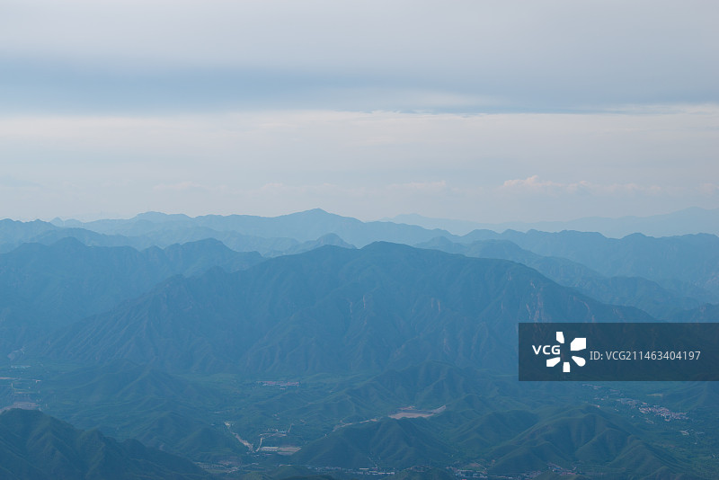 北京西山风景区，从七王坟到阳台山顶，北萝卜尖看落日图片素材