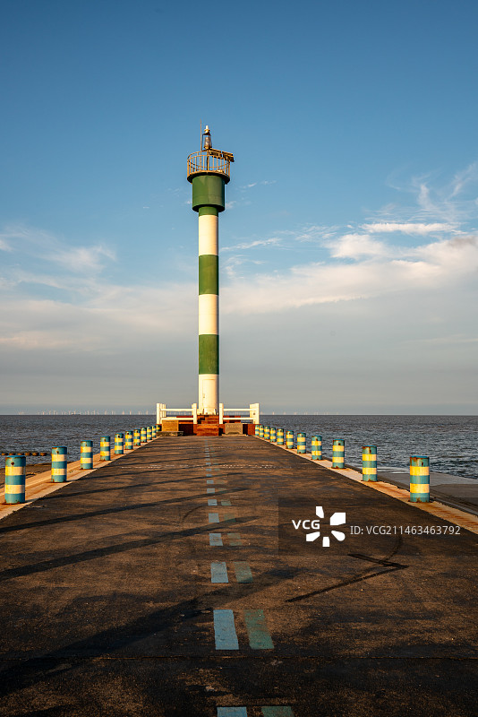 江苏省盐城市滨海县海岸线落日风光图片素材