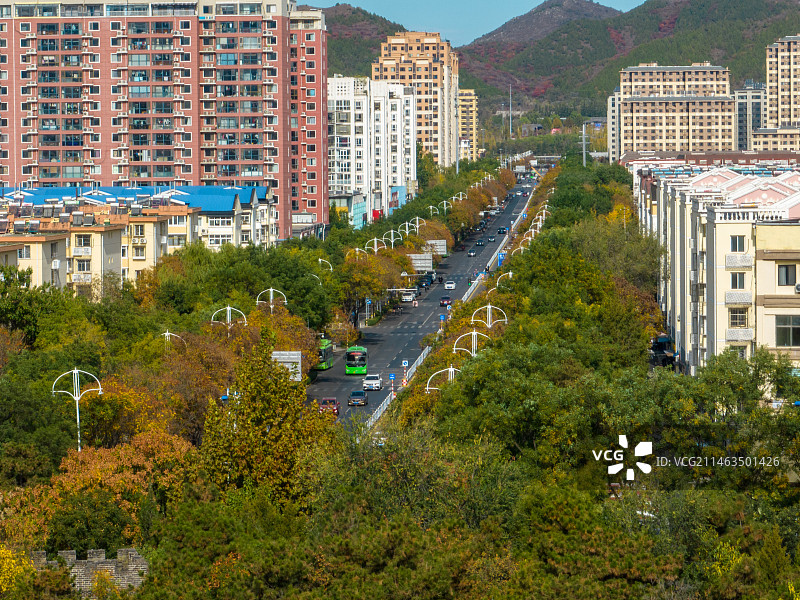 航拍秋天北京市密云城区街道都市风景图片素材