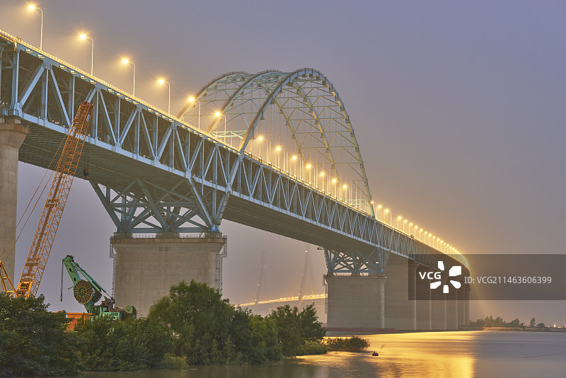 夕阳下的天桥俯视图图片素材