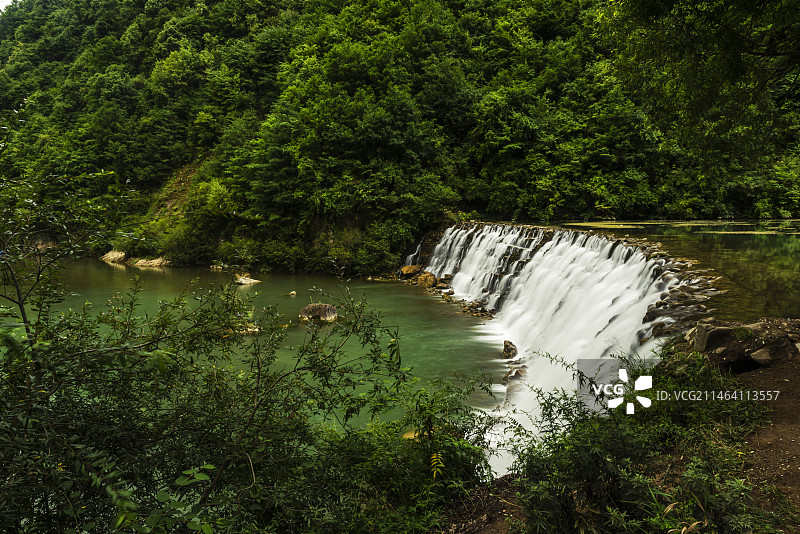 官鹅沟瀑布图片素材