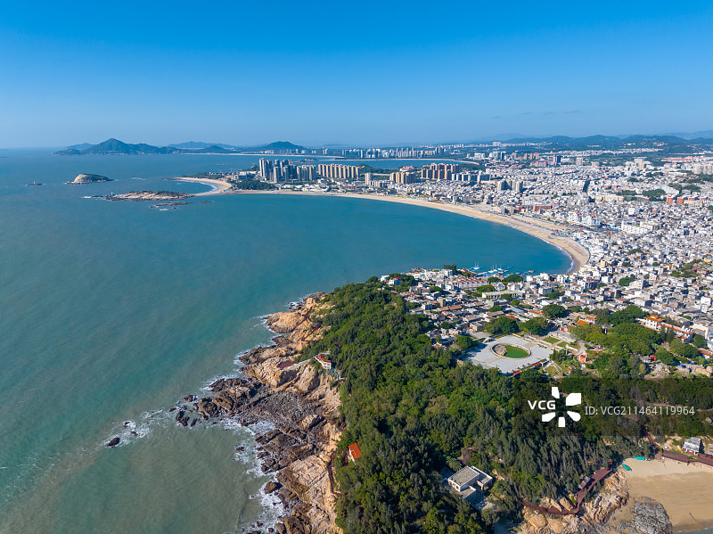 航拍福建漳州东山岛风动石南门湾风光图片素材