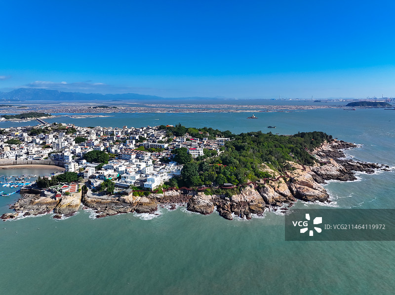 航拍福建漳州东山岛风动石南门湾风光图片素材