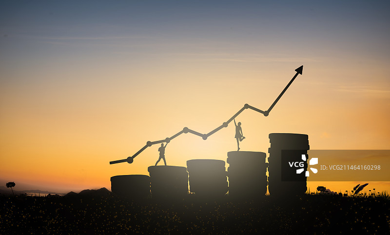 硬币堆叠，投资理财观念发展，金融市场向好发展图片素材