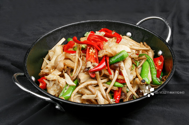 中餐美食-干锅野山菌图片素材