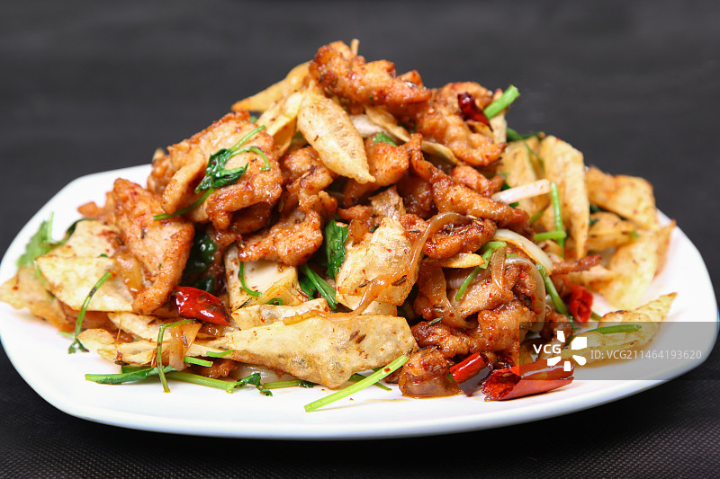 中餐美食-脆饼炒肉图片素材