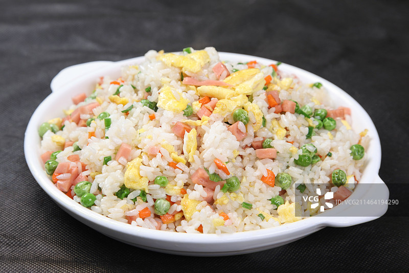 中餐美食-扬州炒饭图片素材