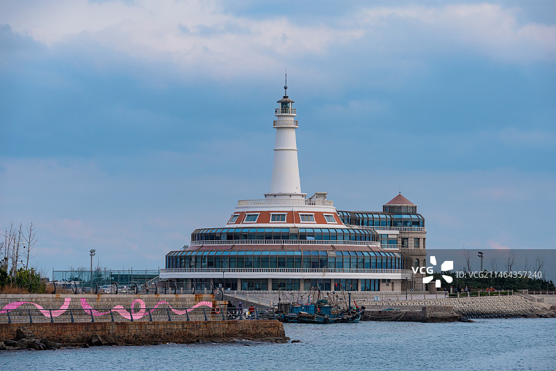 青岛极地海洋世界灯塔图片素材