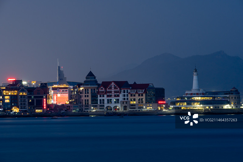 青岛极地海洋世界夜景风光图片素材