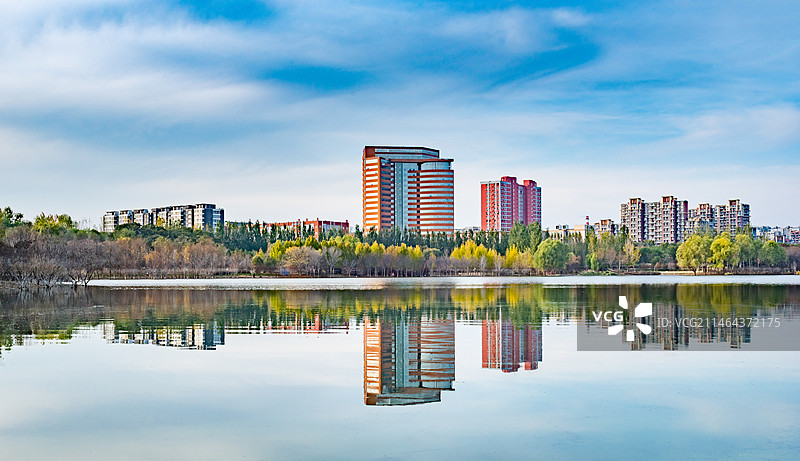 北京东沙河昌平新城滨河森林公园图片素材