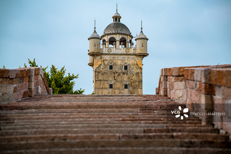 广东江门著名侨乡旅游景点赤坎古镇的骑楼复古情怀西式建筑图片素材