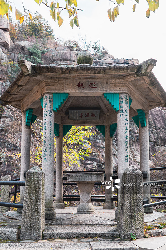 青岛崂山北九水观瀑亭图片素材