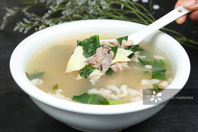 中餐美食-面片汤图片素材