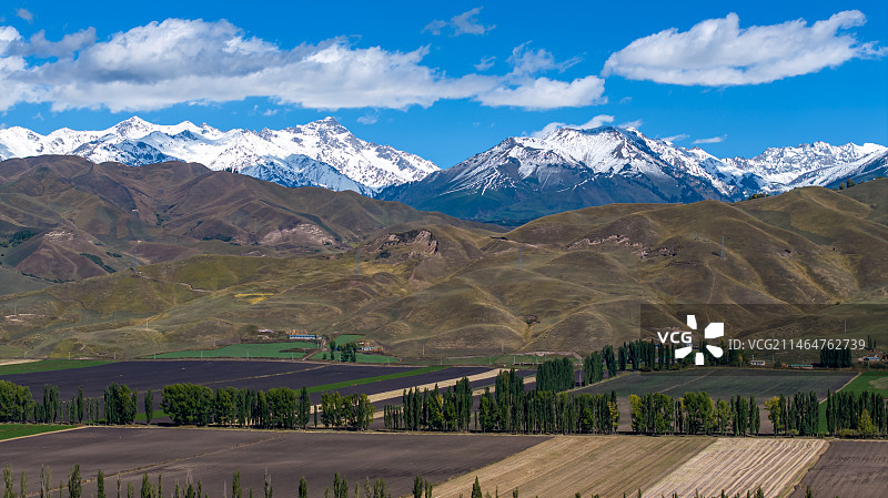 大美新疆独库公路伊犁唐布拉百里画廊秋季自然风光图片素材