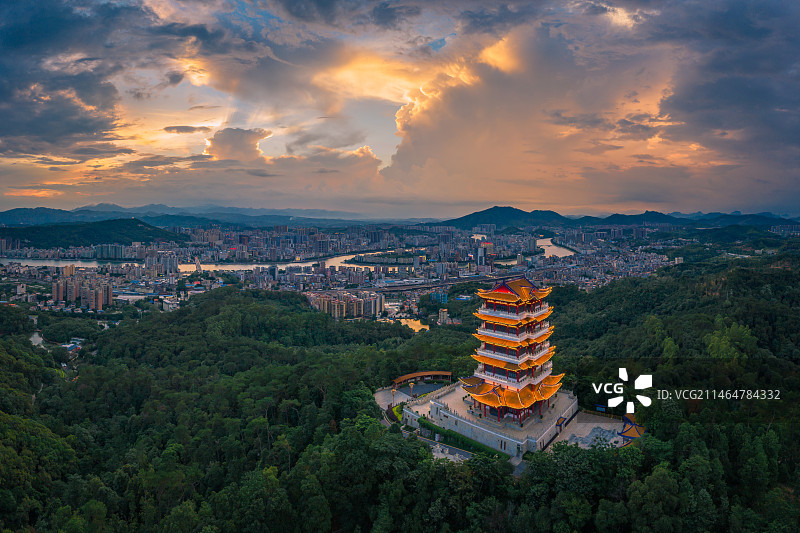 广东韶关浈江区韶阳楼日落风光图片素材
