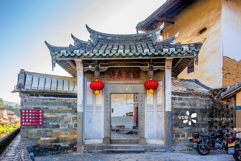 中国福建龙岩永定洪坑土楼群福裕楼图片素材