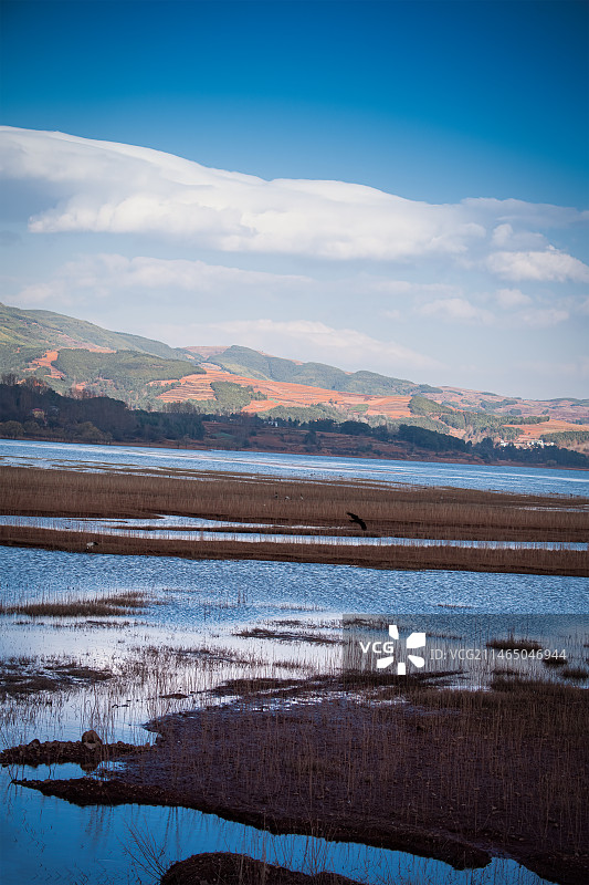 念湖云影图片素材
