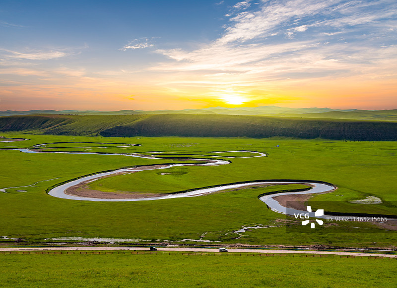 呼伦贝尔草原上的莫日格勒河图片素材