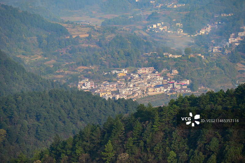 贵阳白云区云雾山俯瞰图片素材