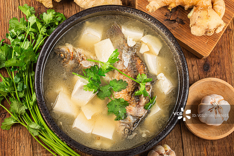 鲫鱼豆腐汤图片素材