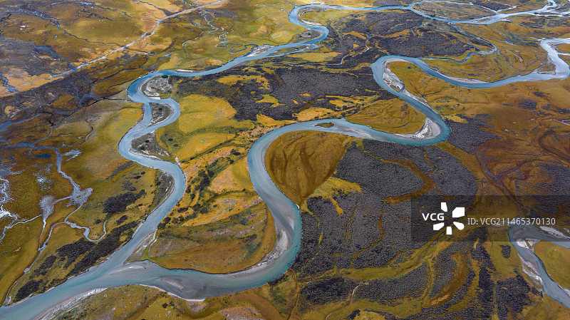 川西草原河流 龙 秋冬天图片素材