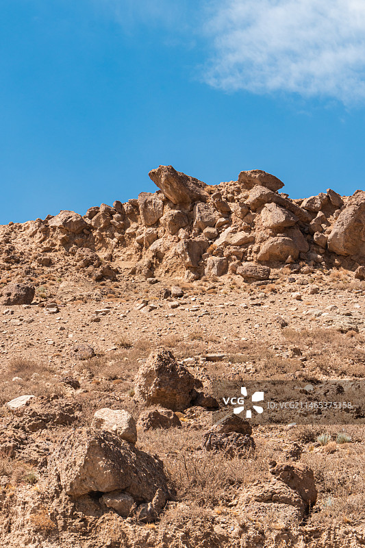 中国西部荒凉的大山图片素材