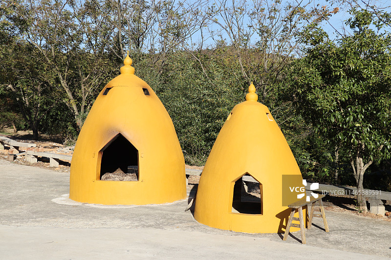 寺庙的烧火炉图片素材