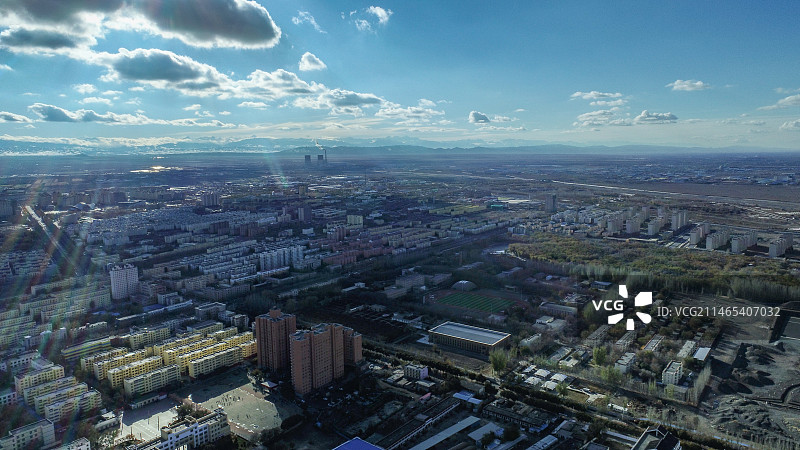 高空俯瞰新疆呼图壁县城图片素材