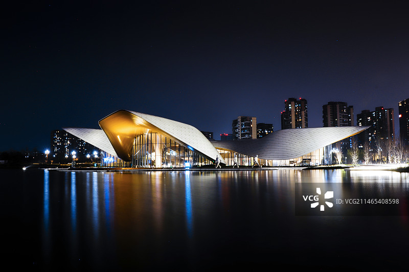 天府艺术馆夜景图片素材