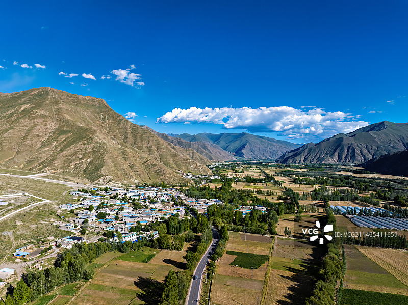 航拍山南乃东区地区白昼风光图片素材