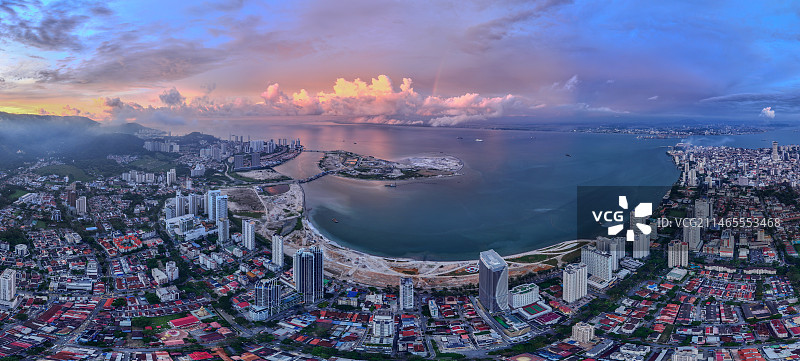 gainmap-HDR航拍全景滨海城市火烧云图片素材