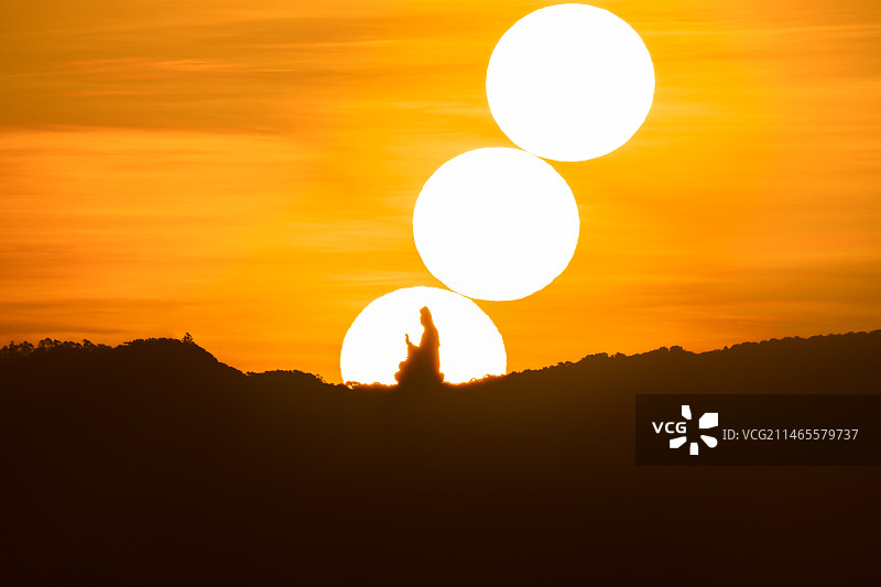 西樵山观音日出图片素材